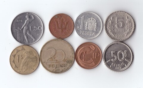 Набор иностранных монет 8 шт