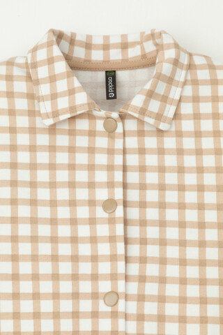 рубашка  для девочки  КР 302559-1/бежевая клетка на сахаре к567