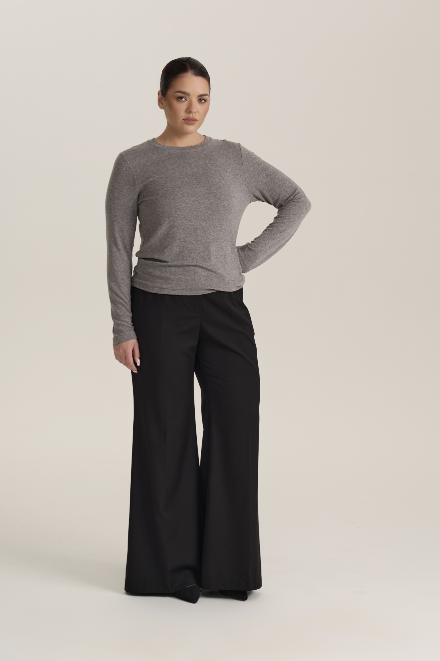 Лонгслив с шерстью мериноса, светло-серый