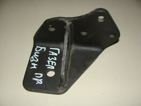 Кронштейн дв.  УМЗ 4216 правый Газель-Бизнес