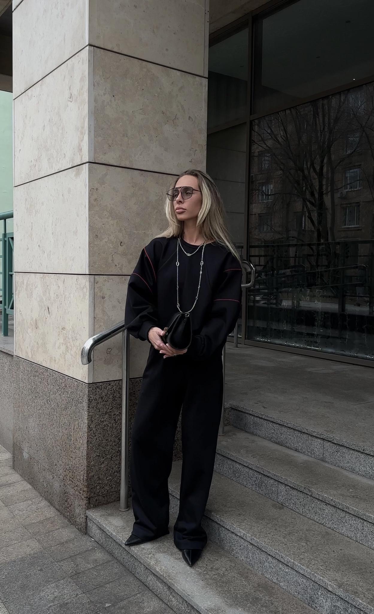 Свитшот с кантом