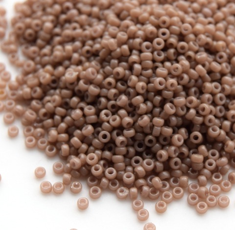 15/0 RR-4455 Бисер круглый Миюки Бежевый непрозрачный /Miyuki round 15/0 Duracoat opaque beige