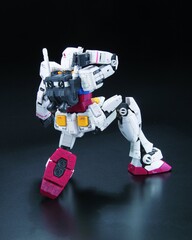 Mobile Suit Gundam. RX-78-2 Gundam 1/144 (RG) (сборная модель)