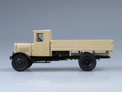 YaG-4 beige 1:43 Nash Avtoprom