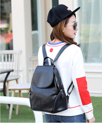 Женский кожаный рюкзак Crispino Blue