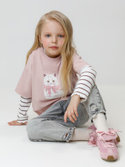 фуфайка  для девочки  КР 302809/розовый лед к577