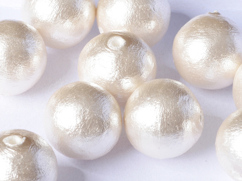 Хлопковый жемчуг полупросверленный (!) 10 мм White