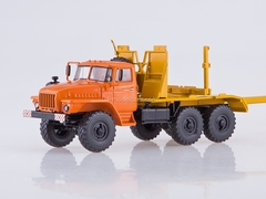 Ural-43204-10 timber carrier with trailer orange-yellow 1:43 Start Scale Models (SSM)