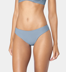 Трусы Triumph Body Make-Up Essentials Tai бесшовные