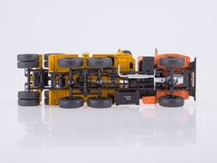 Ural-43204-10 timber carrier with trailer orange-yellow 1:43 Start Scale Models (SSM)