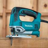 Электрический лобзик Makita JV0600K