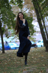 Анастасия. Платье льняное макси, темно-синее с белой вышивкой PL-42-2323