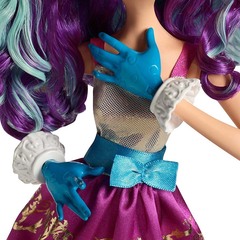 Меделин Хеттер 43 сантиметра