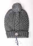 Шапка MONCLER