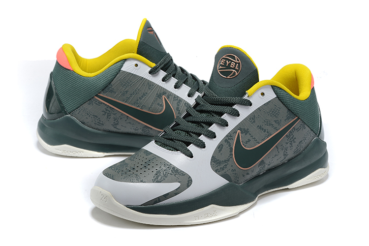 Kobe low 5 clearance