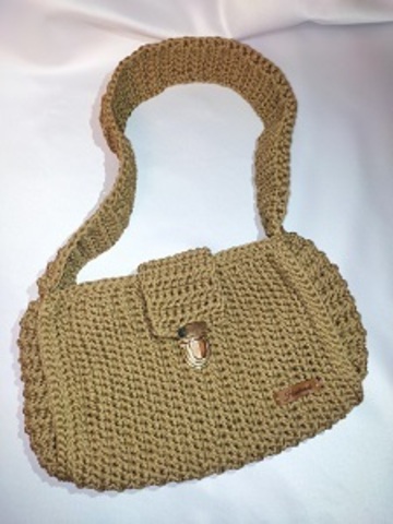 Soft makrome iplərdən toxunmuş çanta / Bag knitted from soft macrame yarn