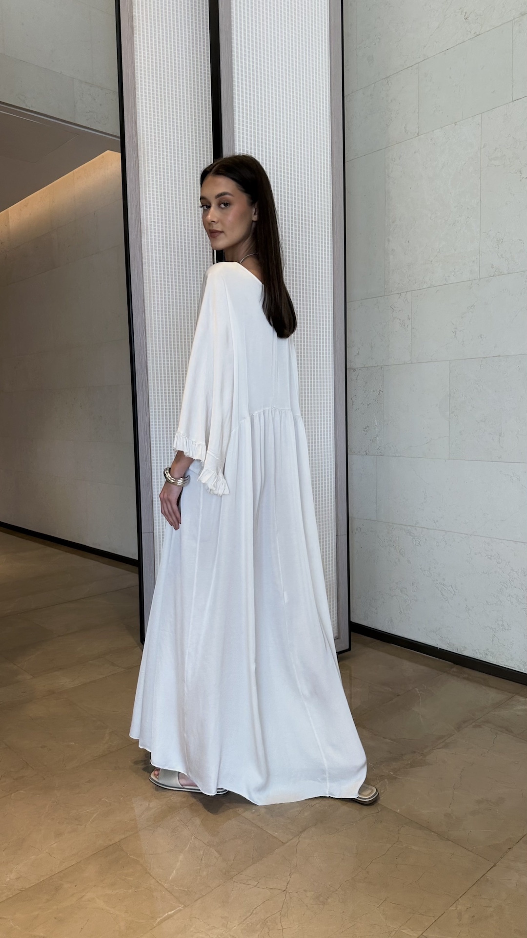 Платье в стиле oversize из струящейся вискозы