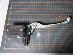 Тормозная машинка Suzuki AN 400 650 SKYWAVE gsf 1200  сузуки