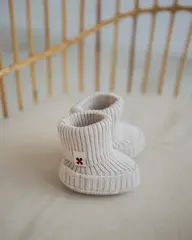 Вязаные пинетки