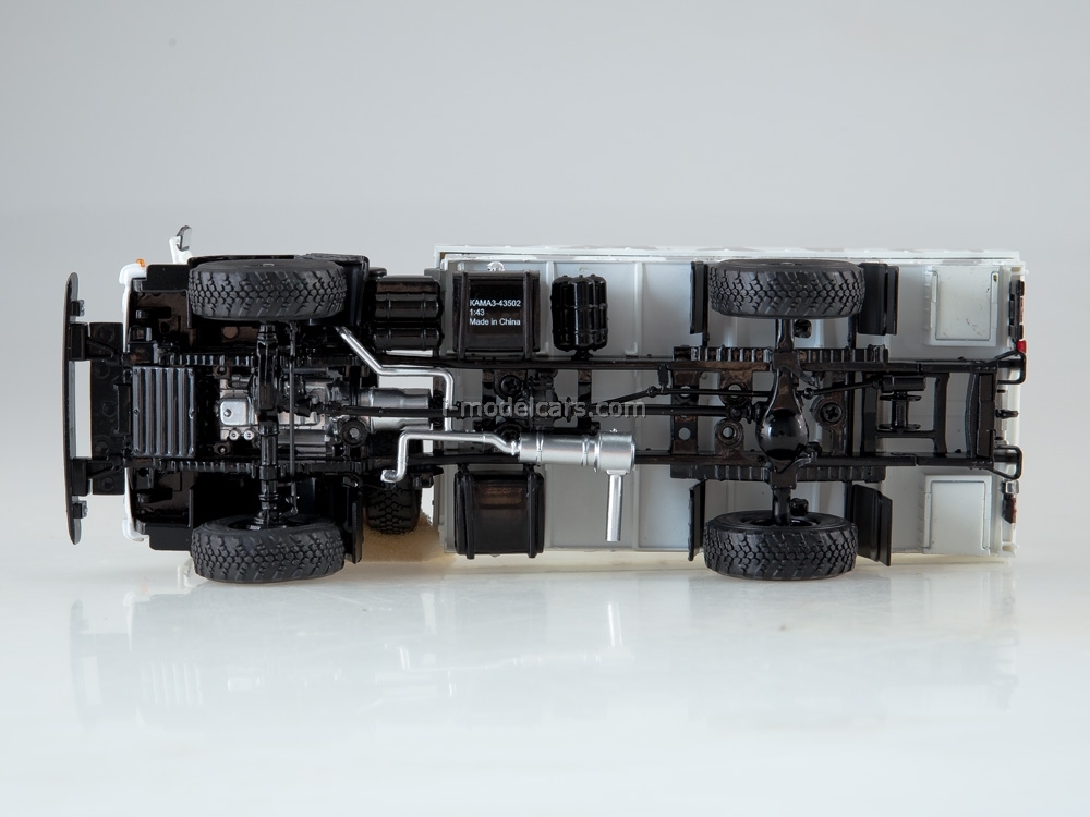 1/43 SSM KAMAZ-43502 ロシア軍カモフラージュSSM1302 - ミニカー