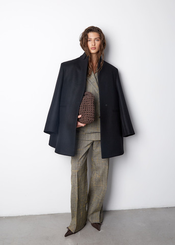 Пальто с асимметричным низом из шерсти Гуччи черный