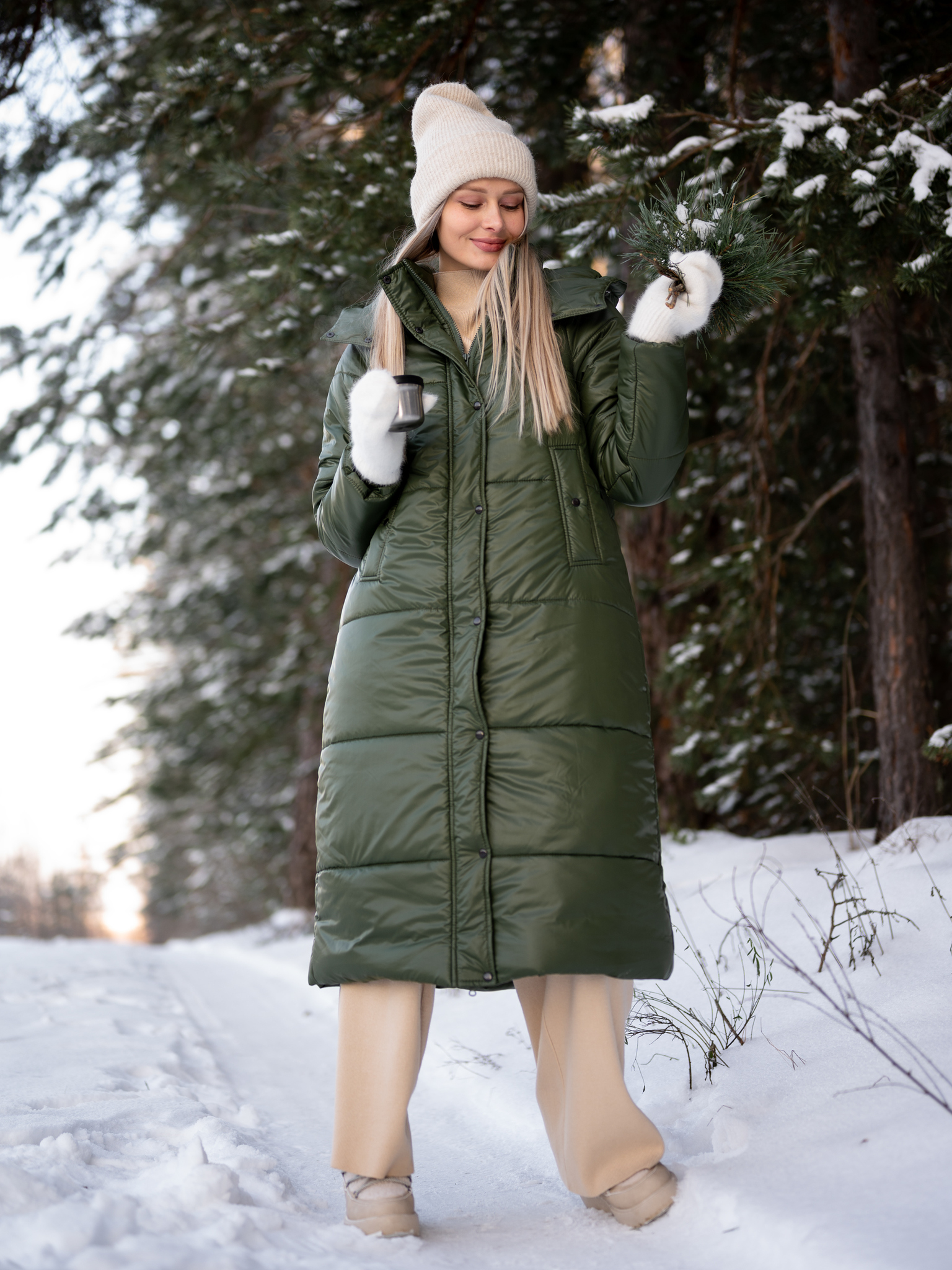 Зимние женские меховые пальто