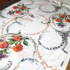 Ткань хлопковый батист с маками 2010