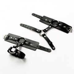 Наручники с креплением на кисть