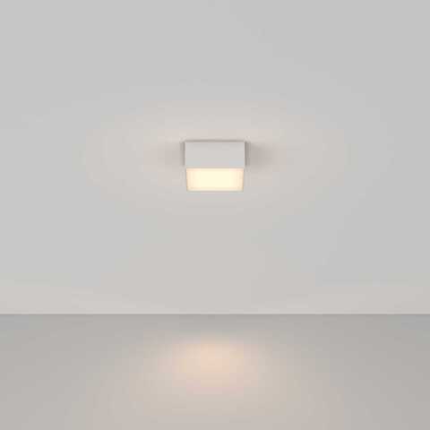 Светильники ·