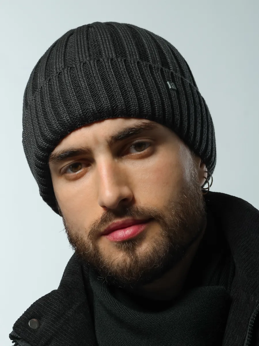 Шапка зимняя на флисе вязаная бини