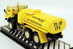 KAMAZ-4310 AC-7 tanker fuel bowsers Aeroflot (plastic box) 1993 Elecon Arek 1:43