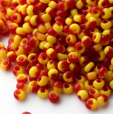 Бисер чешский полосатый Preciosa 83790, размер 6/0