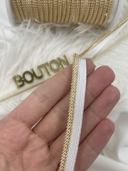 Кант плетеный золотистый с люрексом на белой основе