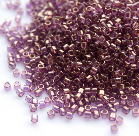 DBM-0108 Бисер цилиндрический Миюки делика 10/0 Аметист прозрачный с золотым отливом /Miyuki delica 10/0 Amethyst Gold Luster