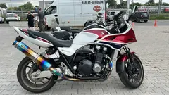 Honda CB1300 Super Bol d'Or