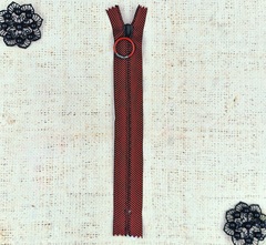 Молния спираль скрытая Т5, L 19 см, чёрный с бордовым