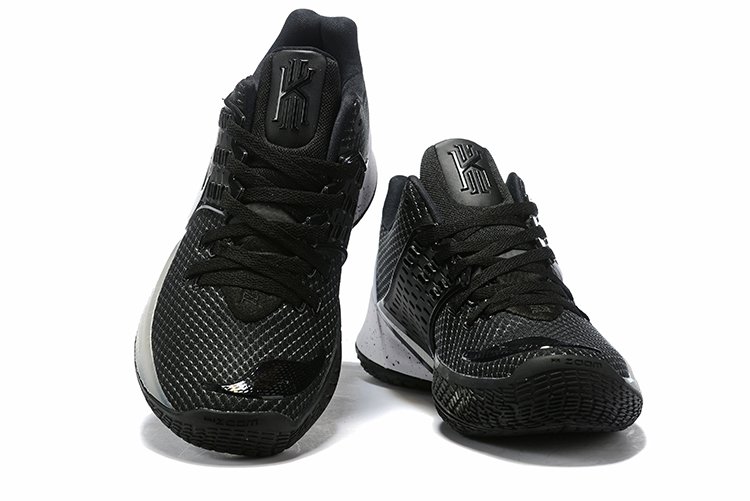 kyrie low 2 black
