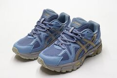 Кроссовки нат. кожа (36-41)р. / шт. 298/550