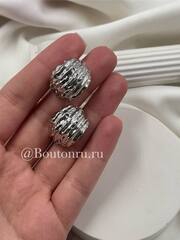 Серьги полукольца серебристые жатые