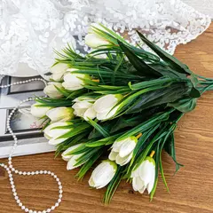 №3 Крокусы-подснежники искусственные, Белые, 34 см, около 18 бутонов в наборе, набор 2 букета.
