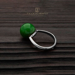 Кольцо "Перлус" с зелёным нефритом Бриле.