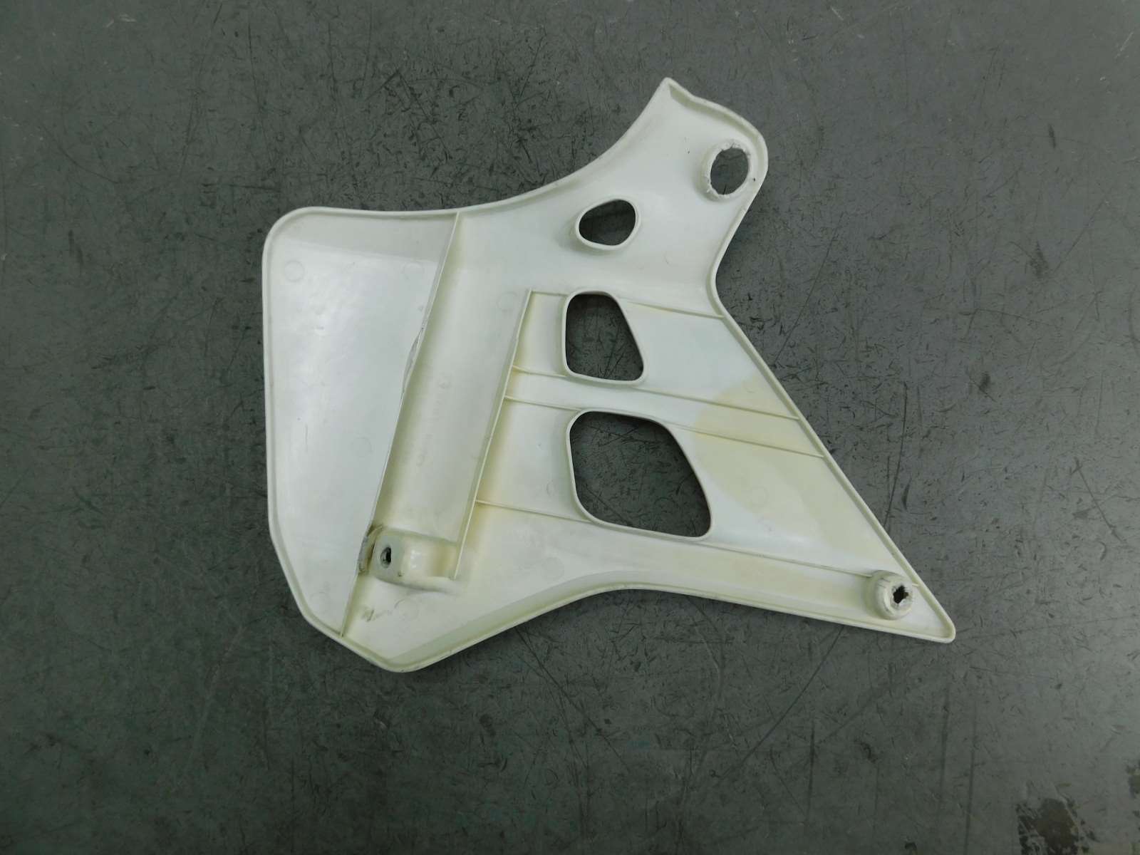 Пластик боковой правый Kawasaki KDX125 49089-1094 033786 - купить