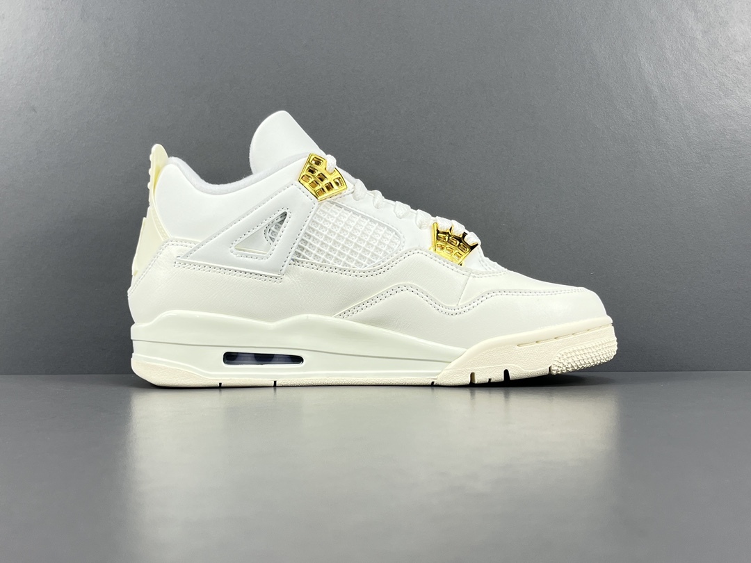 Air jordan 4 gold and black cheap