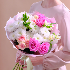 Букет с розовыми розами #196 «Думаю о тебе»