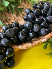 Виноград искусственный натуралистичный, БОЛЬШАЯ ГРОЗДЬ, длина 33 см., более 100 ягод, цвет темный, 1 гроздь.