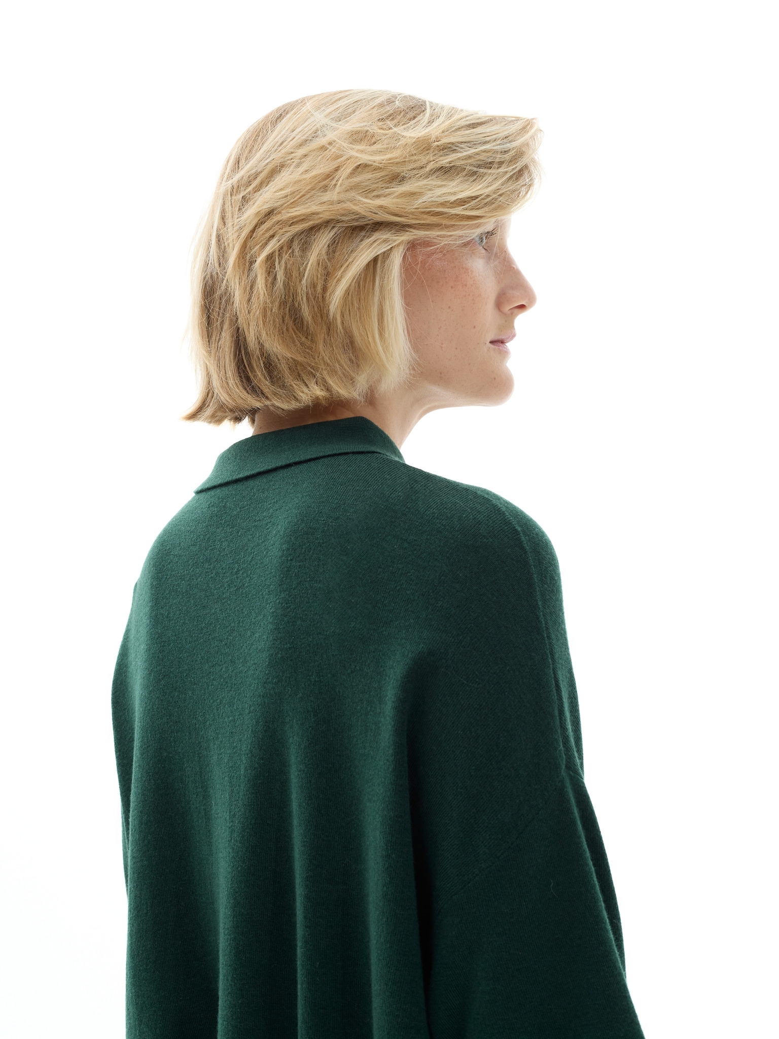 Зеленая трикотажная футболка-поло