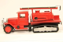 ZIS-22 PMZ half-track Fire fighting tanker front pump LOMO-AVM 1:43