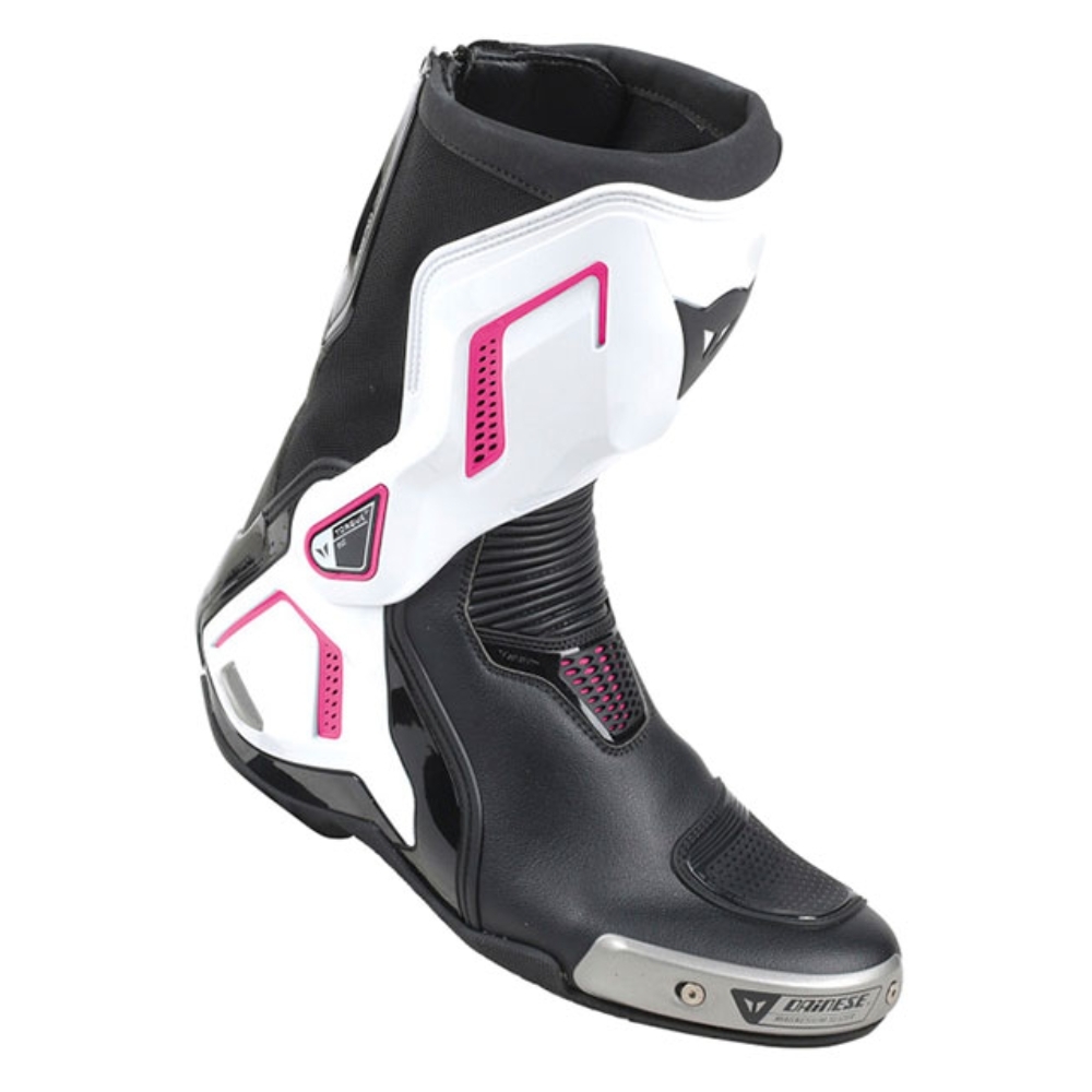 РњРѕС‚РѕР±РѕС‚С‹ Dainese Torque d1