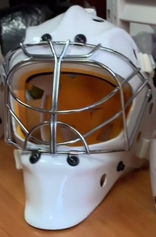 Шлем вратарский WILLPOWER CLASSIC XL белый