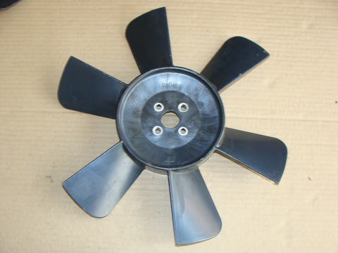 Вентилятор УАЗ,ГАЗель,Соболь (пластик, 6 лопастей)
